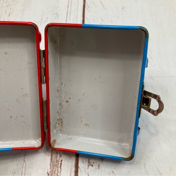 Sanrio Hello Kitty Mini Metal Lunchbox Vintage 70s - Picture 10 of 11